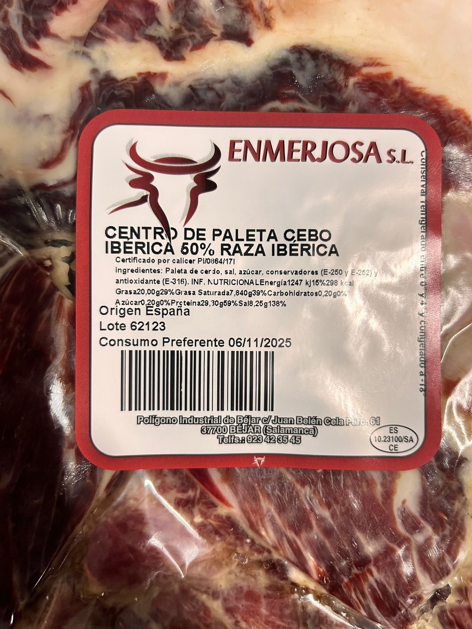 PALETA DE CEBO IBÉRICA 50% RAZA IBÉRICA DESHUESADA - Imagen 2